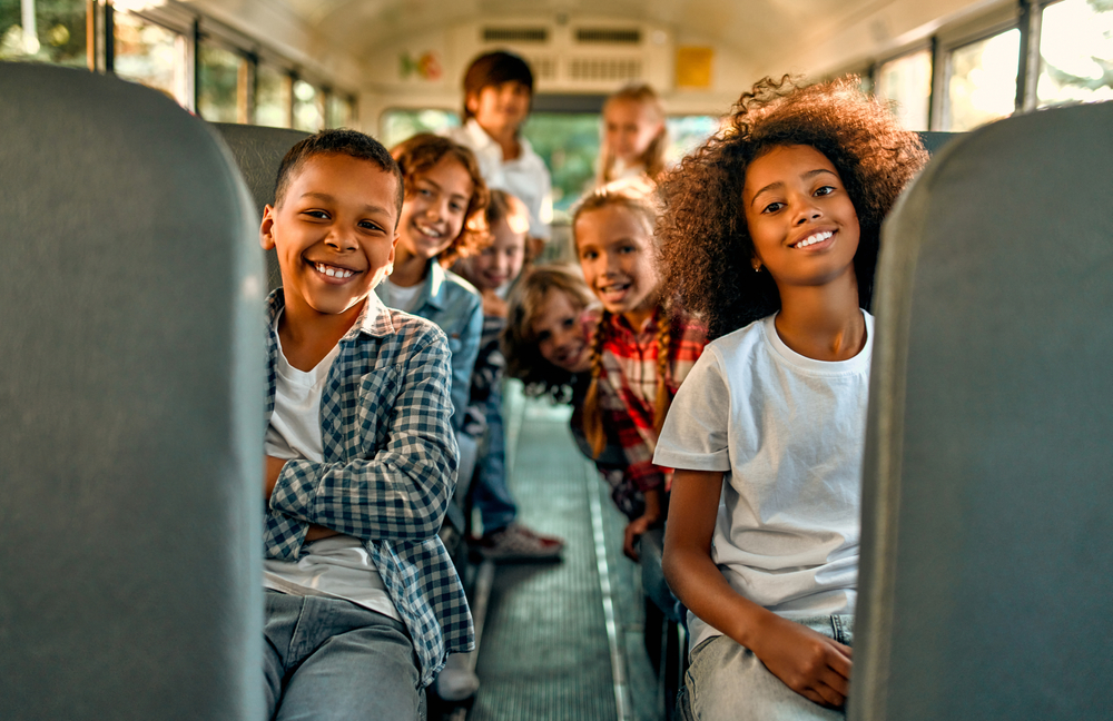 children bus charter, school camp